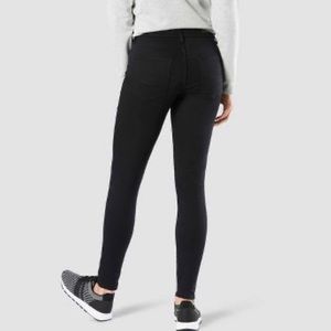 Levi’s Denizen Jegging
